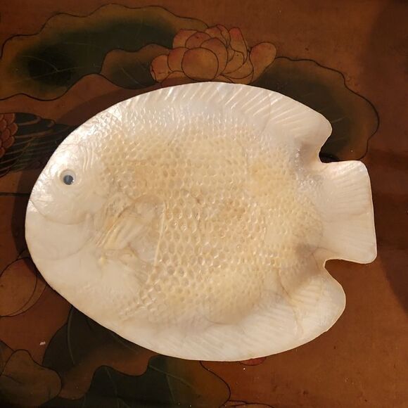 Capiz Shell Fish Plates Set of 5 Vintage - Picture 4 of 11